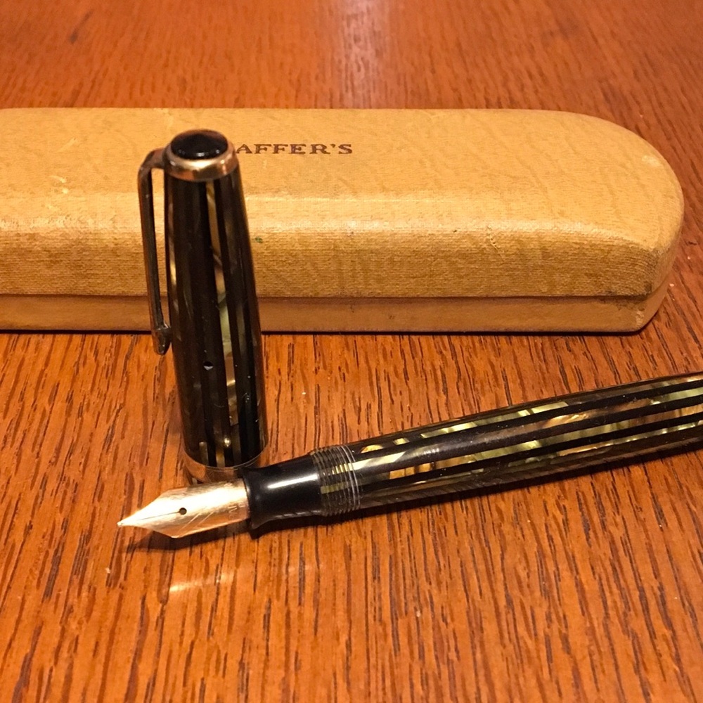 Vintage Parker Fountain Pen